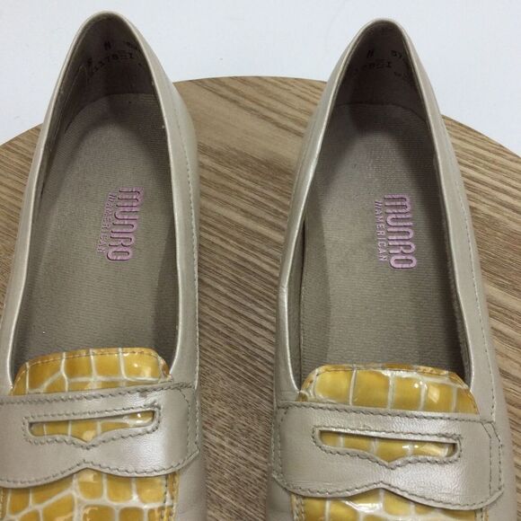 MUNRO American Womens Beige Croc Print Slip On Leather Penny Loafers Shoes 8N - Picture 10 of 13